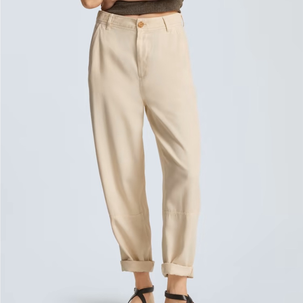 Everlane buttersoft chinos
